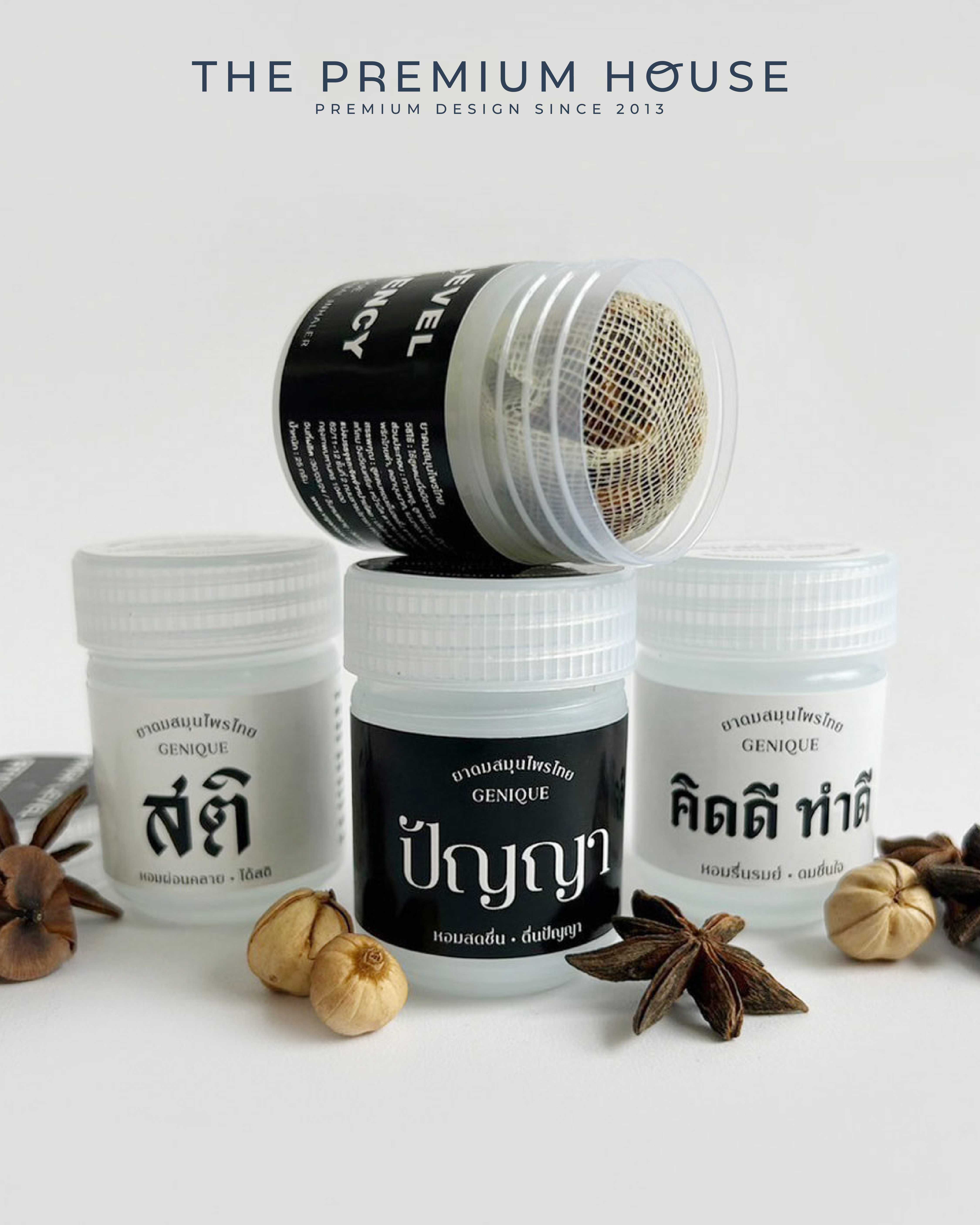 ยาดมสมุนไพรลายสติ Genique Herbal Inhaler กระปุกสีขาวขุ่น ขนาด 28 กรัม IH-139