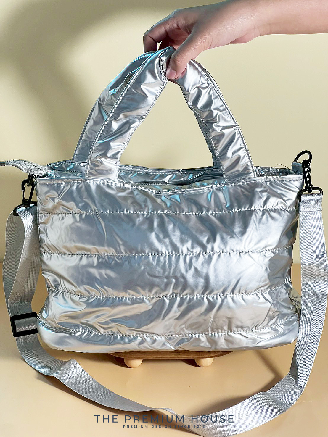 ของพรีเมี่ยม กระเป๋า Crossbody เมทาลิค HA-146
