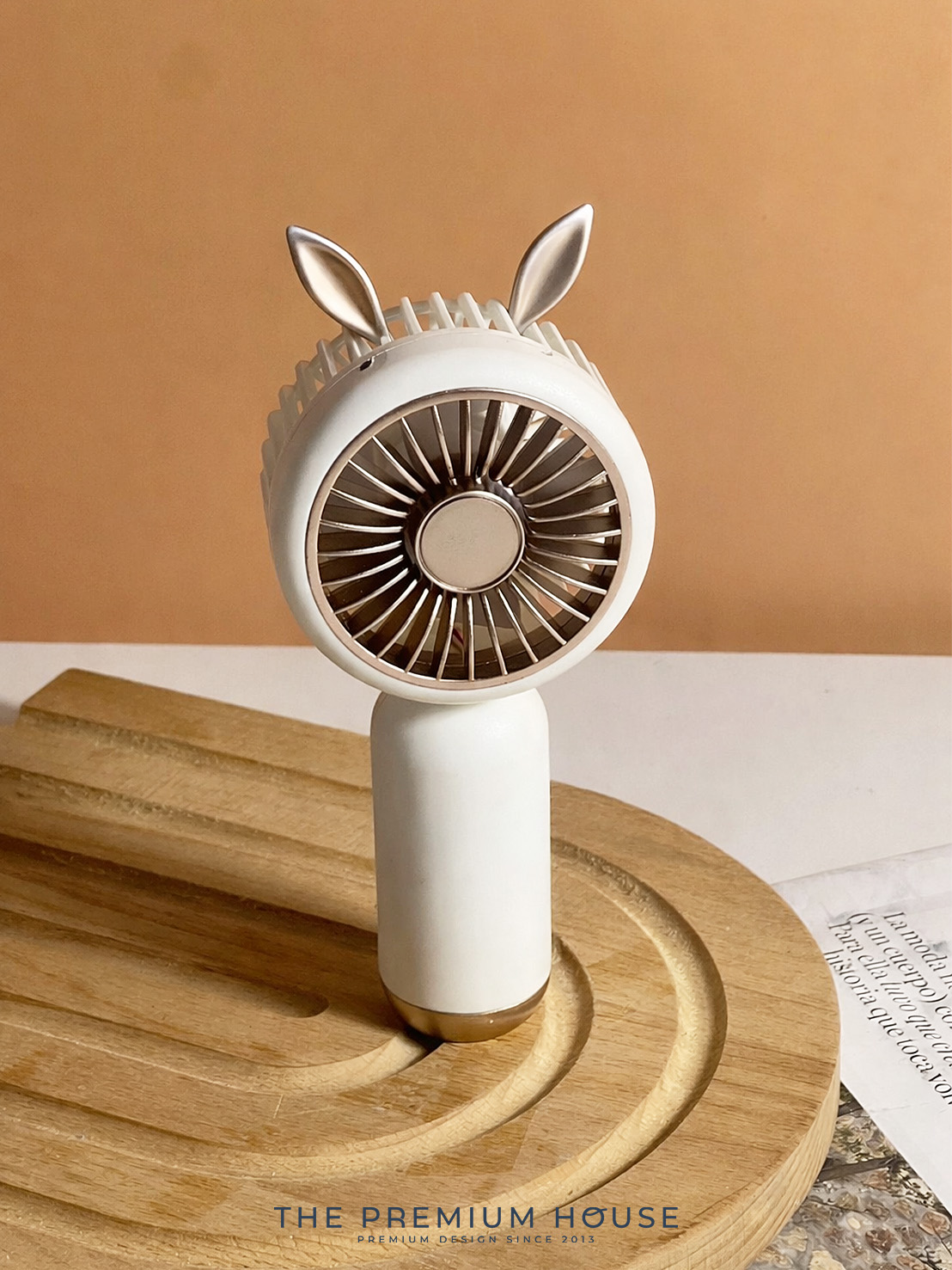 พัดลมหูกระต่ายหน้ากลม EE-129