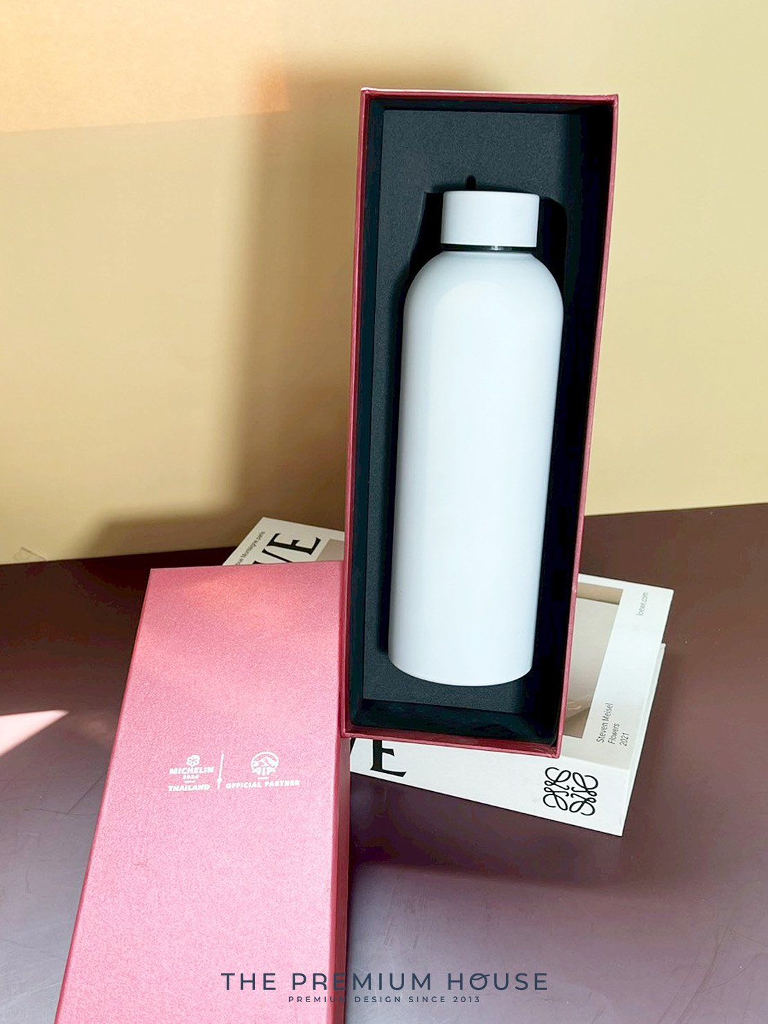 Premium set กระบอกน้ำเก็บอุณหภูมิ เนื้อแมต พร้อมกล่อง