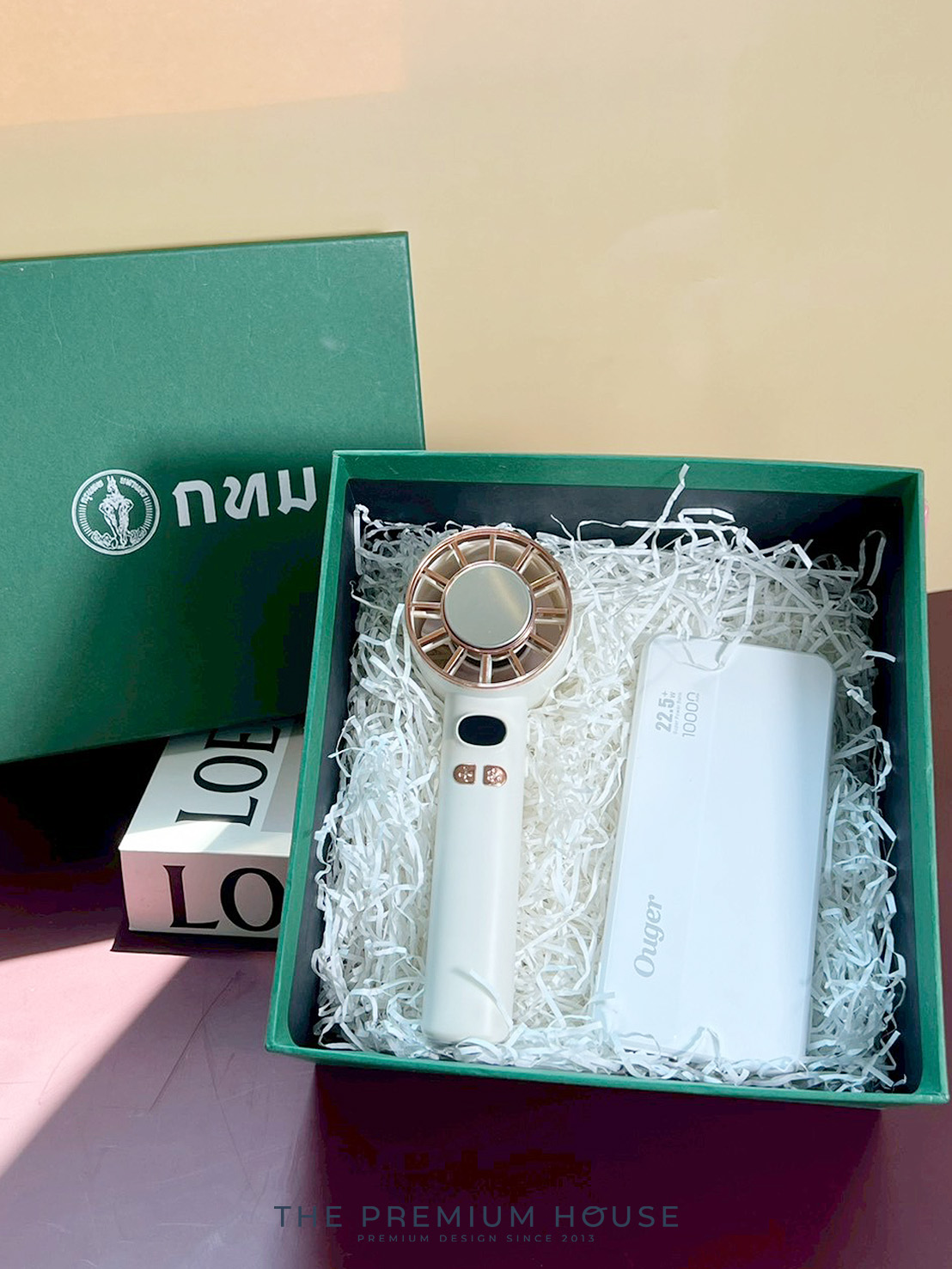 Premium set IT พัดลมพกพาไอเย็น 2 in 1 Fast charging Powerbank Ouger PIT-026