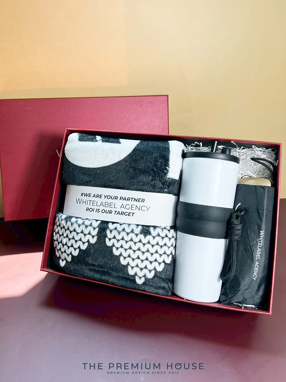 Premium set แก้วน้ำเก็บอุณหภูมิ ร่มกัน UV ผ้าห่มนาโน พร้อมกล่อง